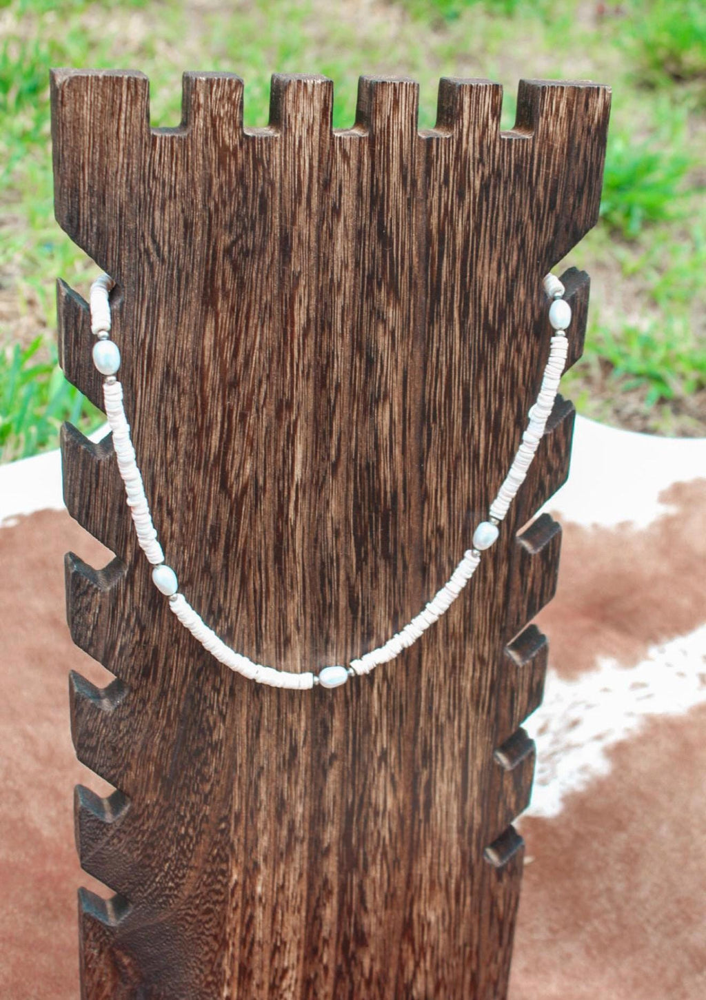 Pink Shell and White Pearl Necklace